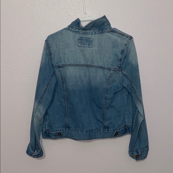 Jean jacket - Picture 2 of 3